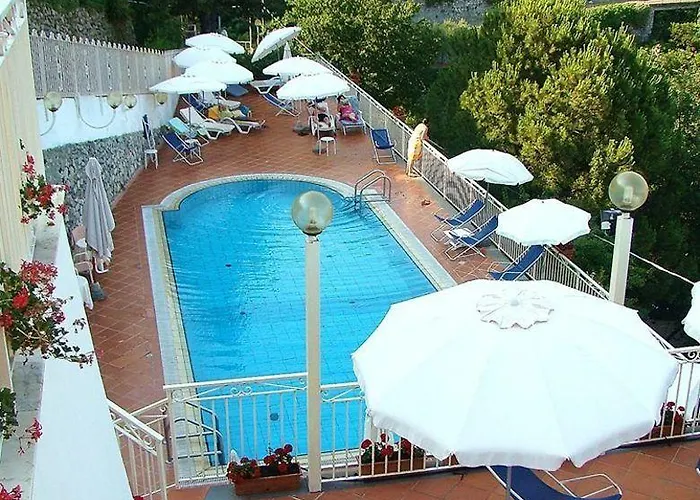 Hotel Zi\'Ntonio
