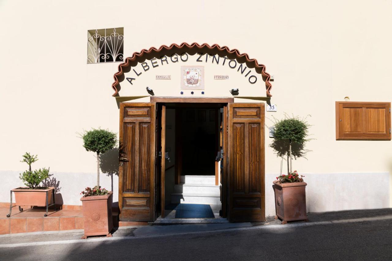 Zi'ntonio Hotel Scala